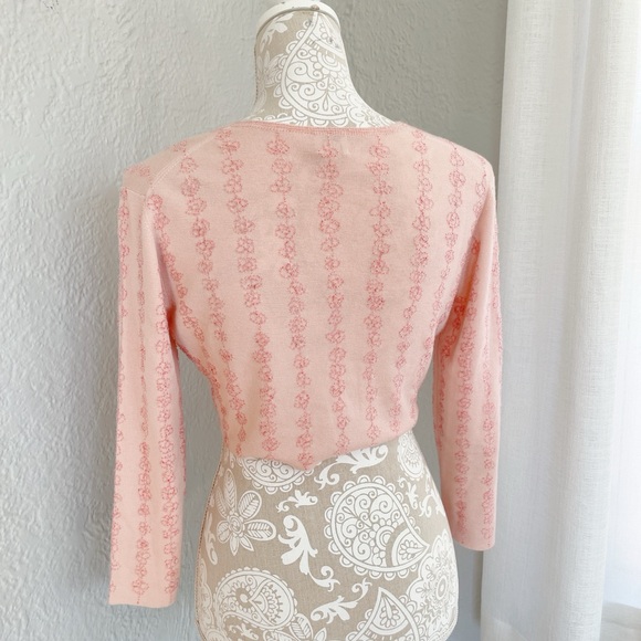 🌸 TSE 100% Cashmere Cropped Cardigan – Pink, Size M Retail $790 hand beaded - Picture 8 of 14